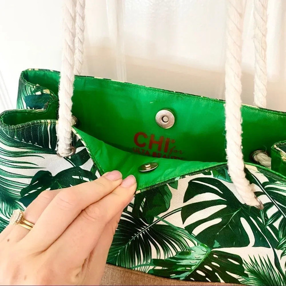 Chi for Ulta Beauty Palm Leaf Rope Strap Pool Beach Bag - Picture 4 of 8